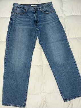 Levi’s ‘94 baggy jeans bootcut sz 32/14 smoke free home